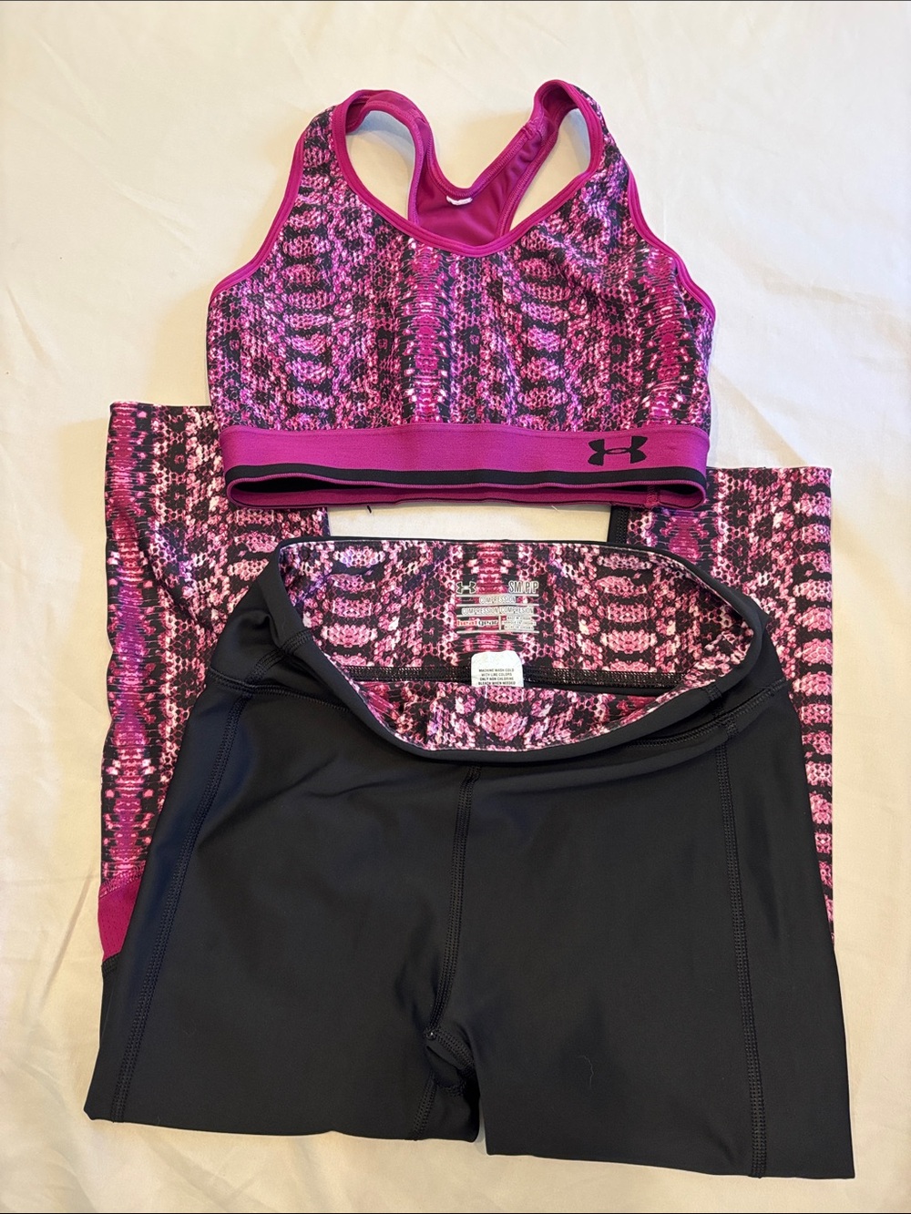 Under Armour Hot Pink Patterned Active Wear Set
